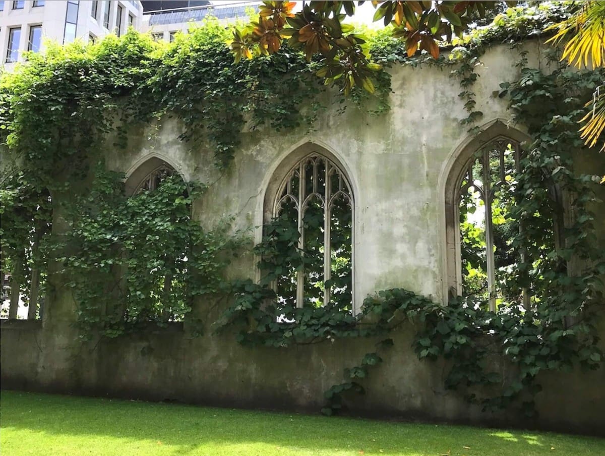 Hidden Gems in London - St Dunstans in the East